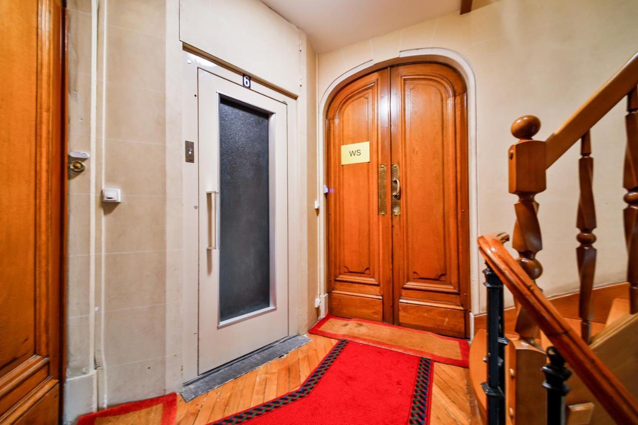 Ws Tour Eiffel - Laos Apartment Paris Exterior photo